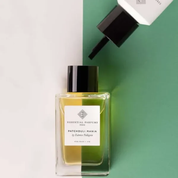 Bois Impérial Refill 150ml Essential Parfums parfum mixte flacon
